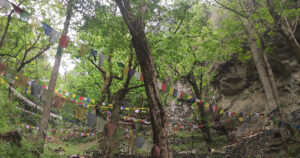 Read more about the article Domtsang Ney, a Meditation Cave of Guru Rinpoche