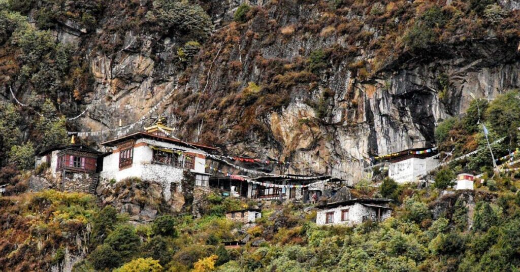 4 Sacred Cliffs of Guru Rinpoche