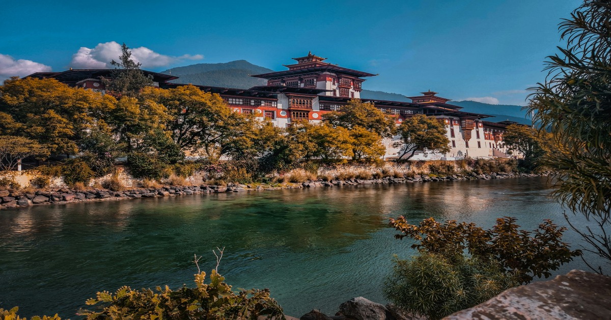 You are currently viewing Punakha Dzong, the Palace of Great Bliss on the Heaped Jewel