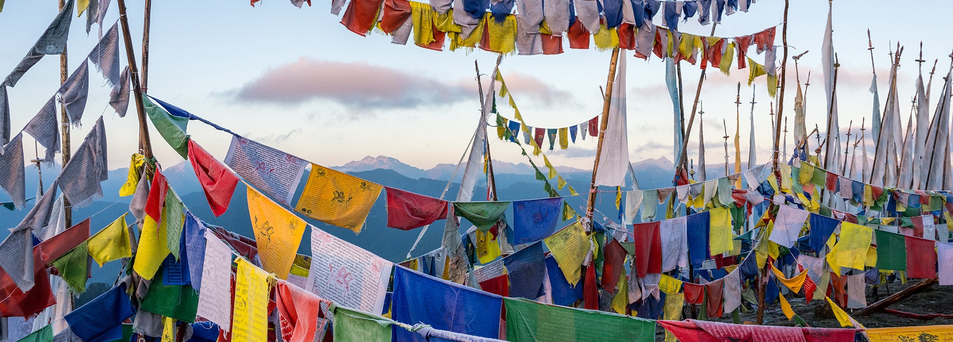 bhutan prayerflags